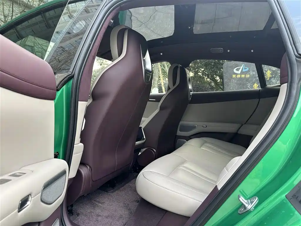 XIAOMI CAR XIAOMI YU7