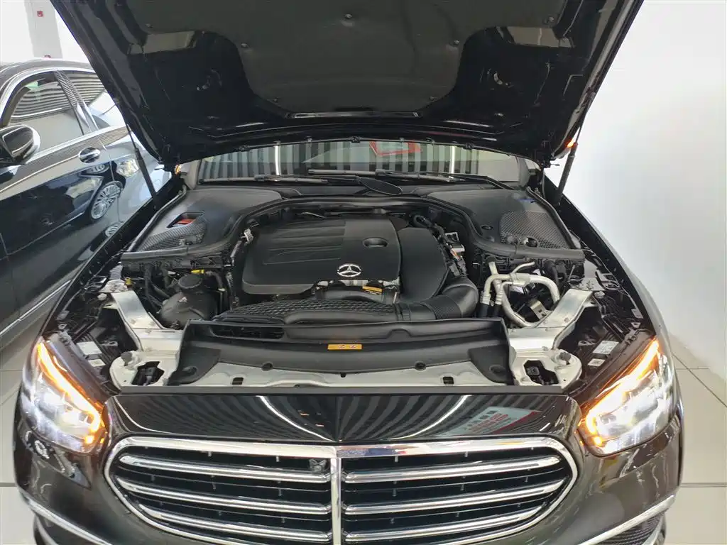 Mercedes-Benz E-Class 2022 Model Facelift III E 300 L Fashion фото 16