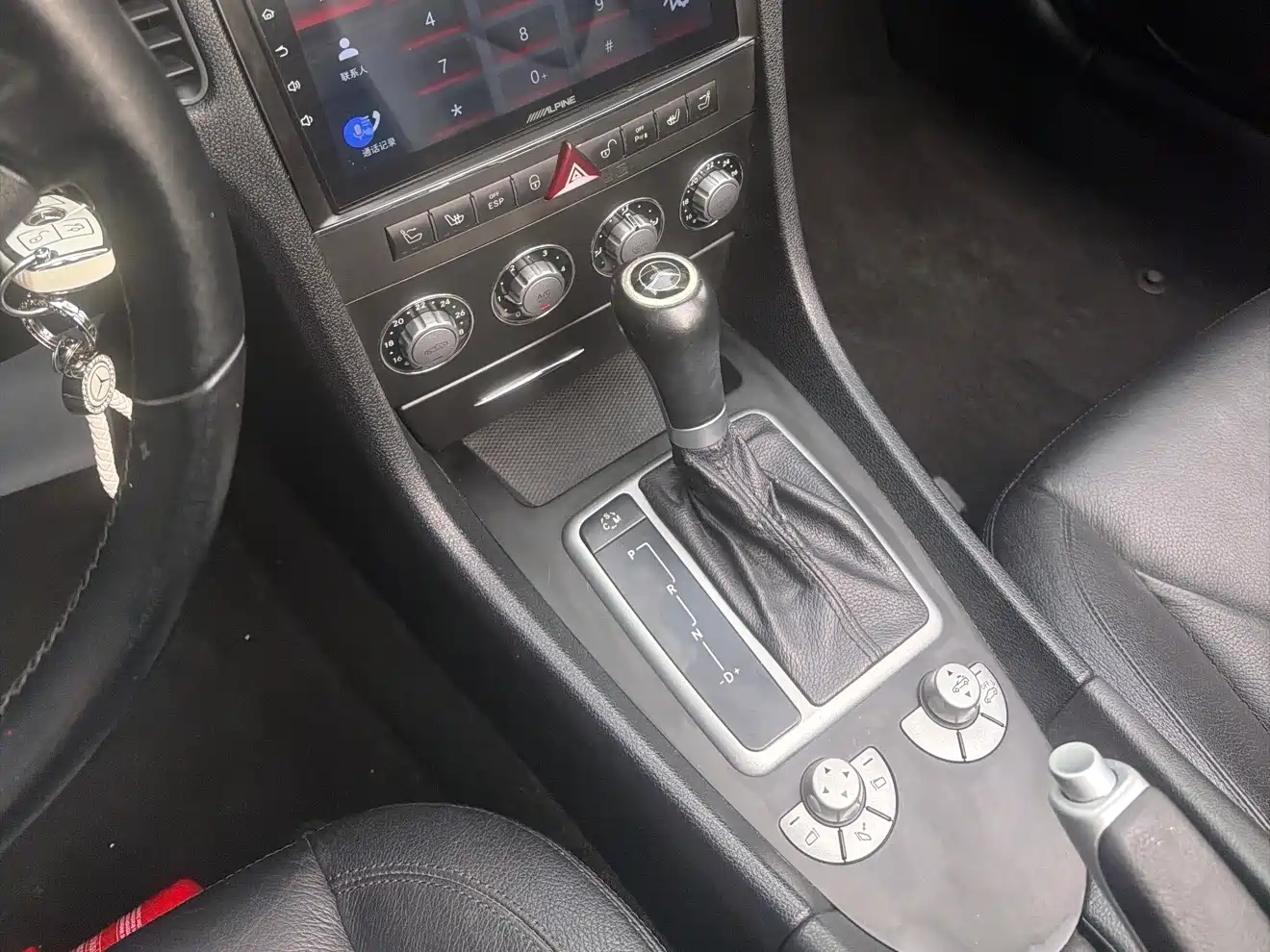 Mercedes-Benz SLK-Class 2010 Model SLK 200K фото 13