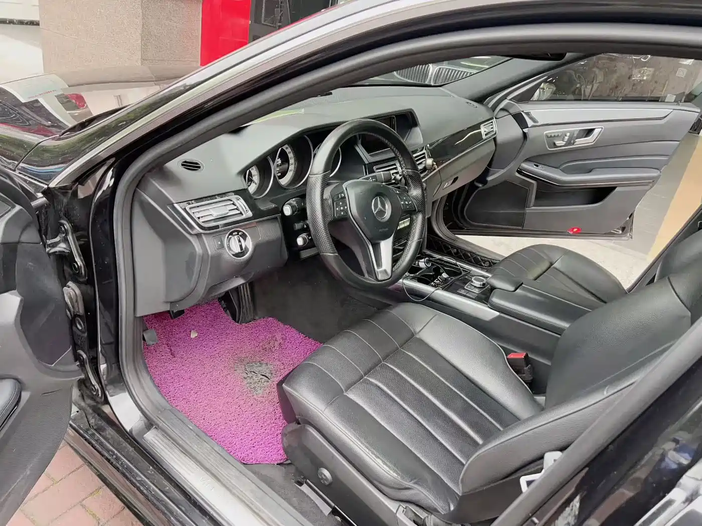 Mercedes-Benz E-Class 2015 Facelift E 260 L Sport фото 2