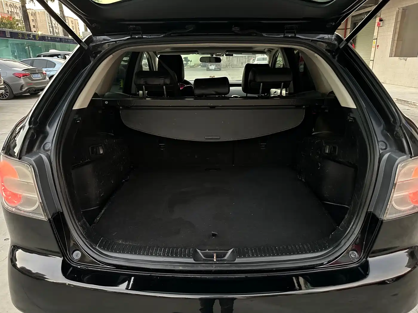 Mazda CX-7 (Import) 2011 2011 2.5L Luxury