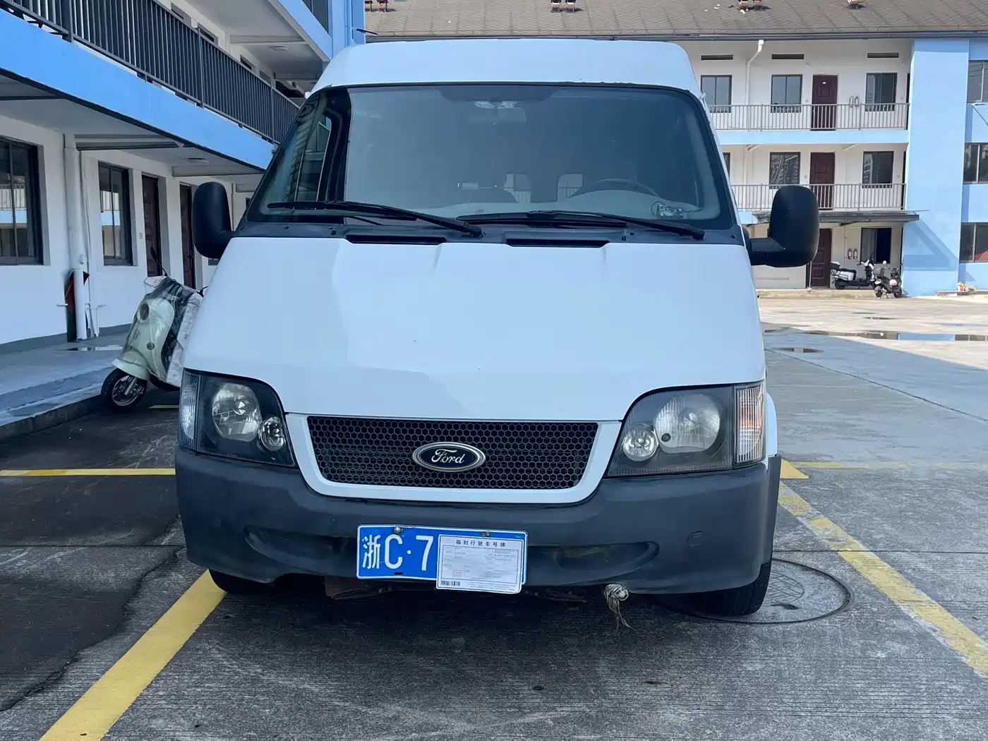 Ford Classic Transit 2014 2013 2.8T Diesel Standard Short Wheelbase Medium Roof JX493ZLQ3A