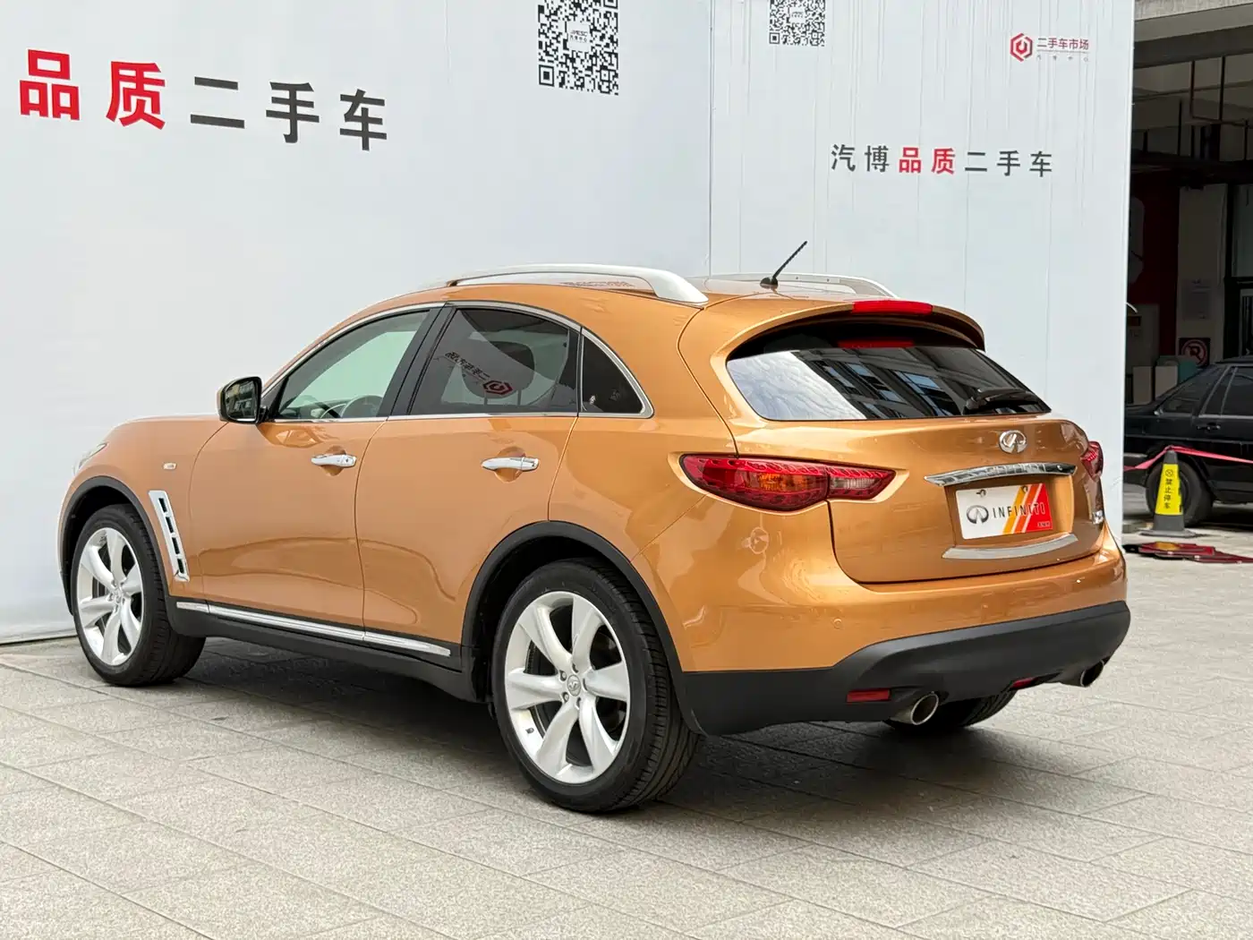 Infiniti FX 2011 2011 Model FX35 Gold Standard Edition