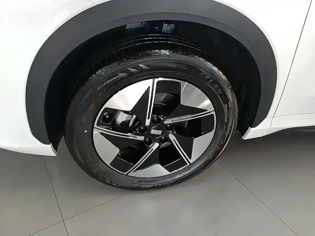 Geely Galaxy Galaxy E5 2026 2026 Model 530km Explorer Edition