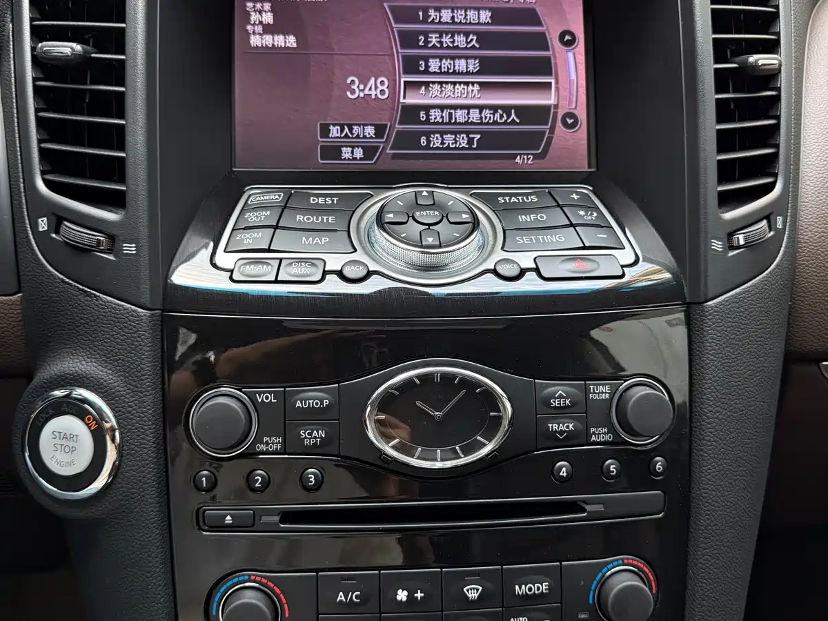 Infiniti FX 2011 2011 Model FX35 Gold Standard Edition