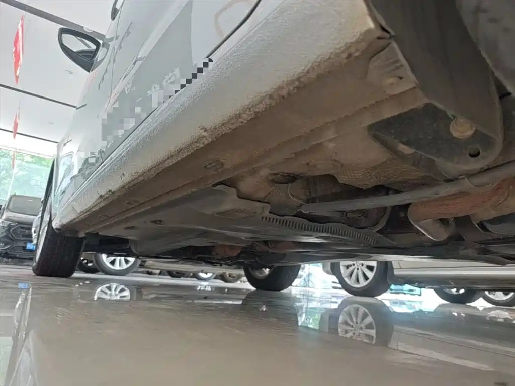 Volkswagen Jetta 2019 Dream Edition 1.5L Manual Fashion фото 22