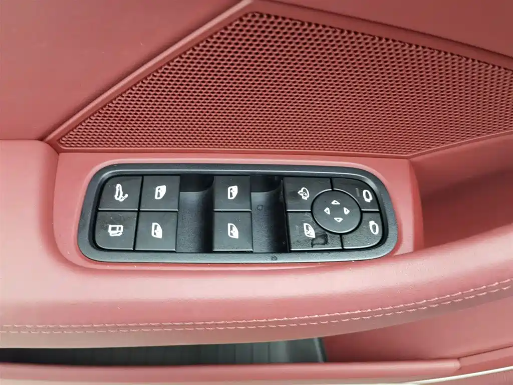 Porsche Panamera New Energy 2023 Facelift Panamera 4 E-Hybrid Platinum Edition 2.9T фото 9