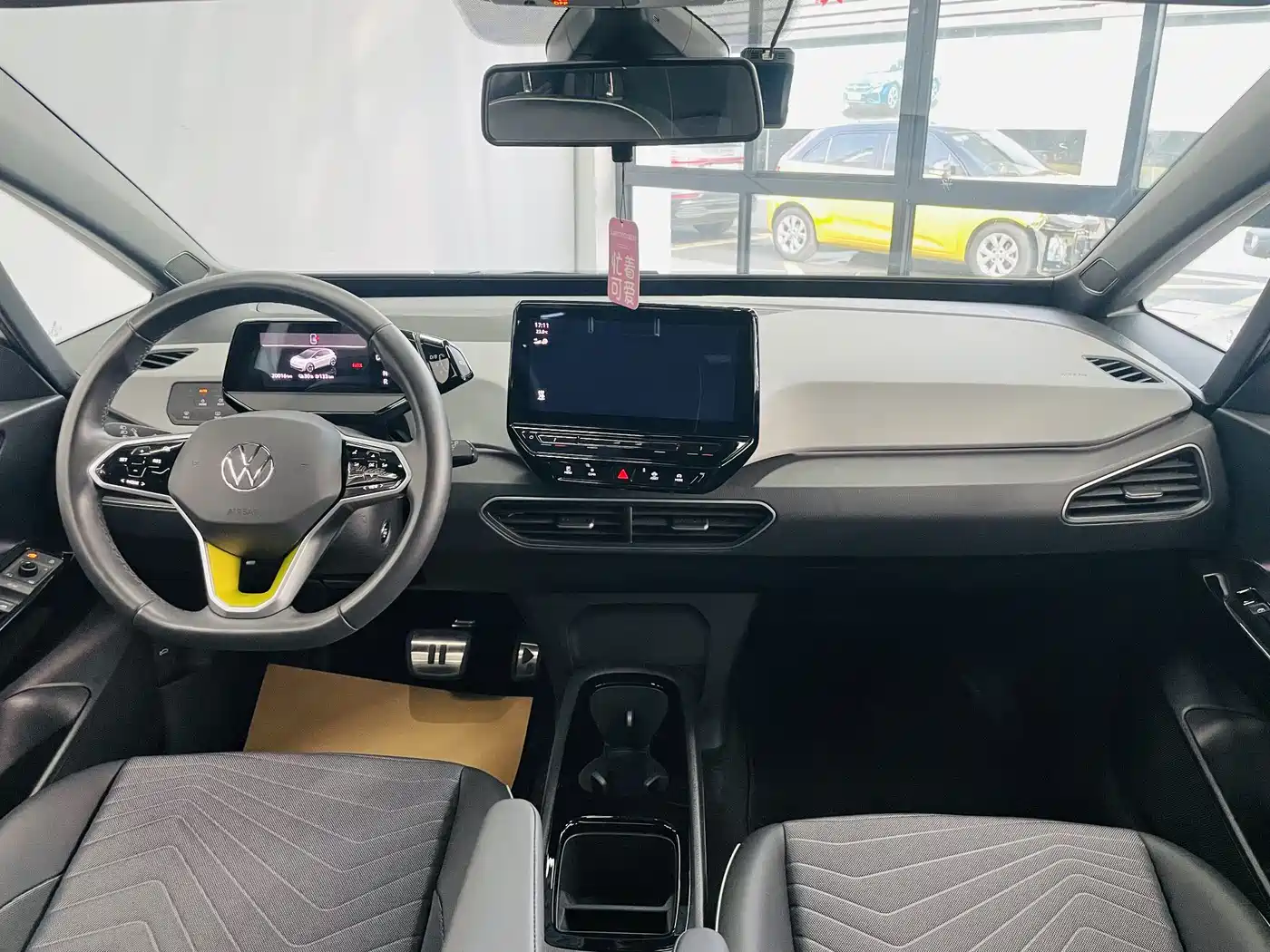 Volkswagen ID.3 2023 Upgraded Pure Intelligence Edition фото 7