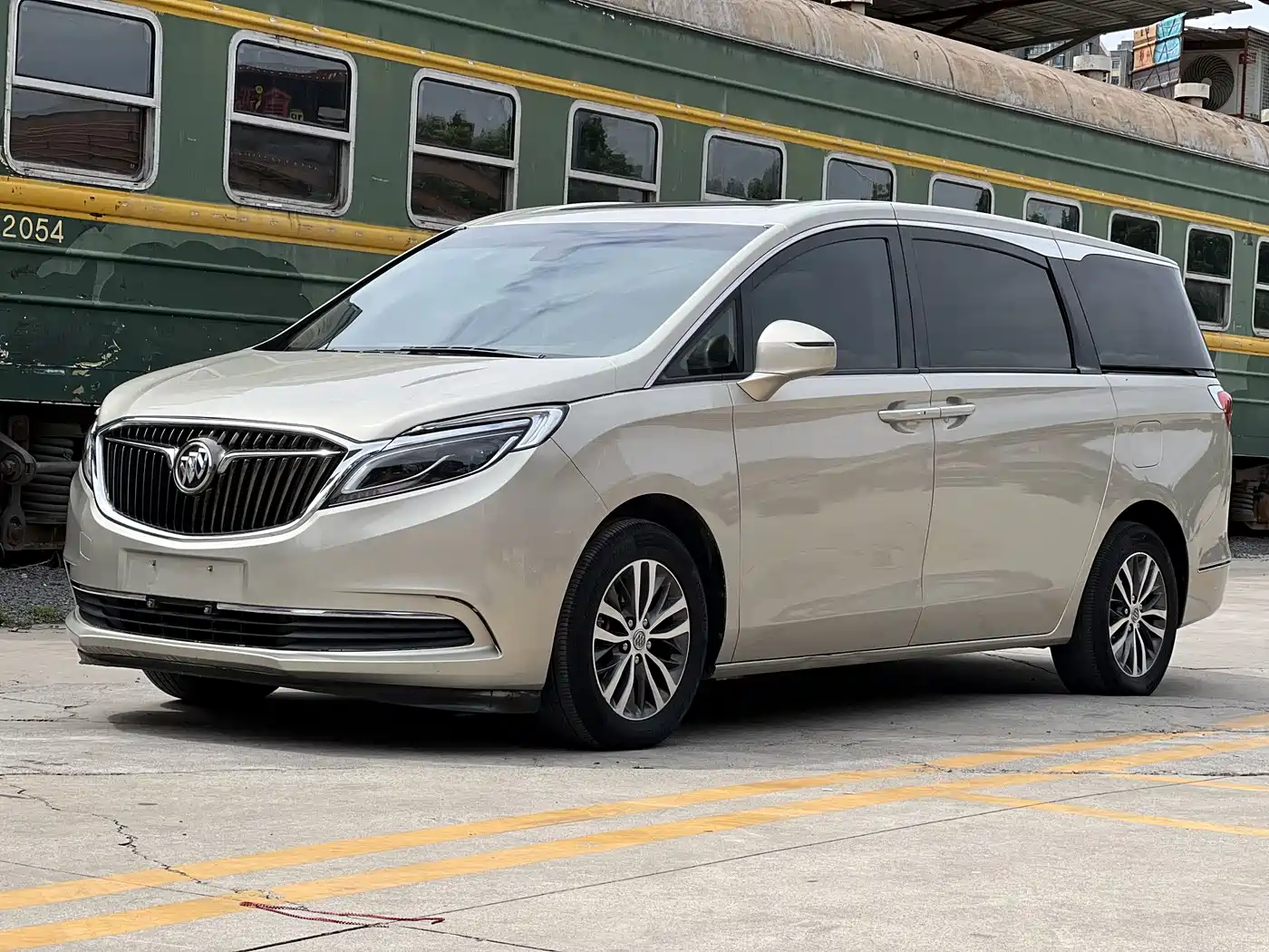 Buick GL8 2018 ES 28T Luxury Type China VI
