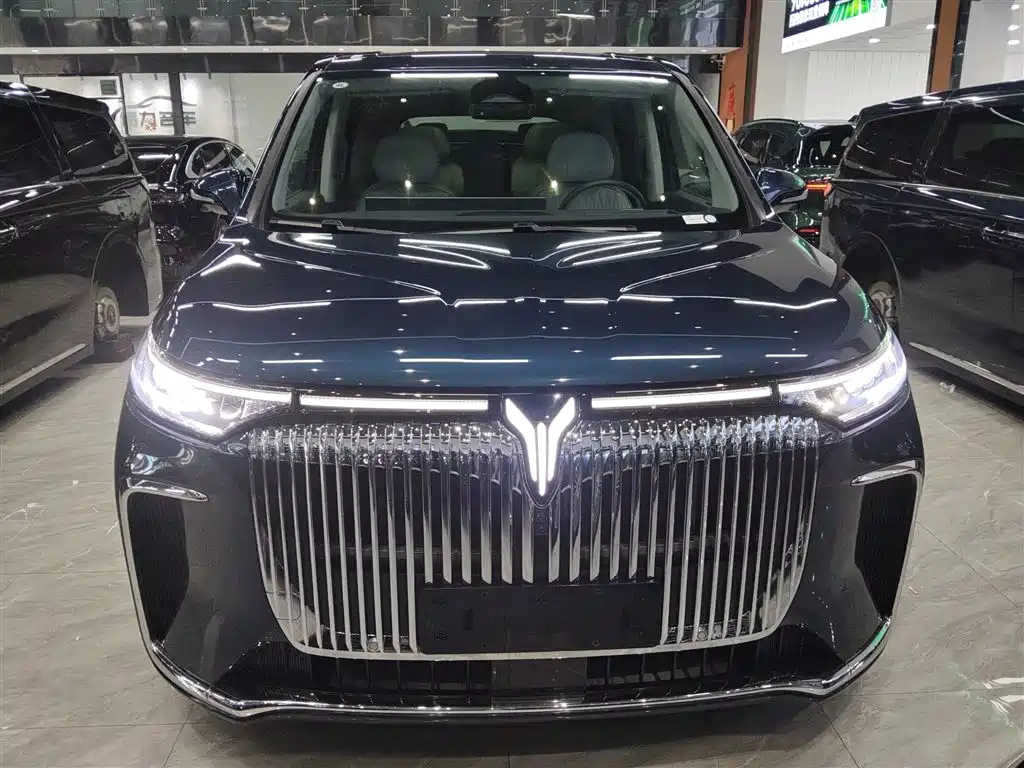 Voyah Auto Voyah Dreamer 2025 PHEV AWD Flagship Kunpeng Edition фото 3