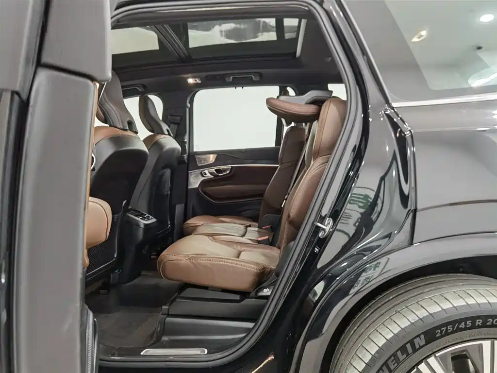 Volvo XC90 2022 B6 Smart Elegance Luxury 7-Seater фото 15