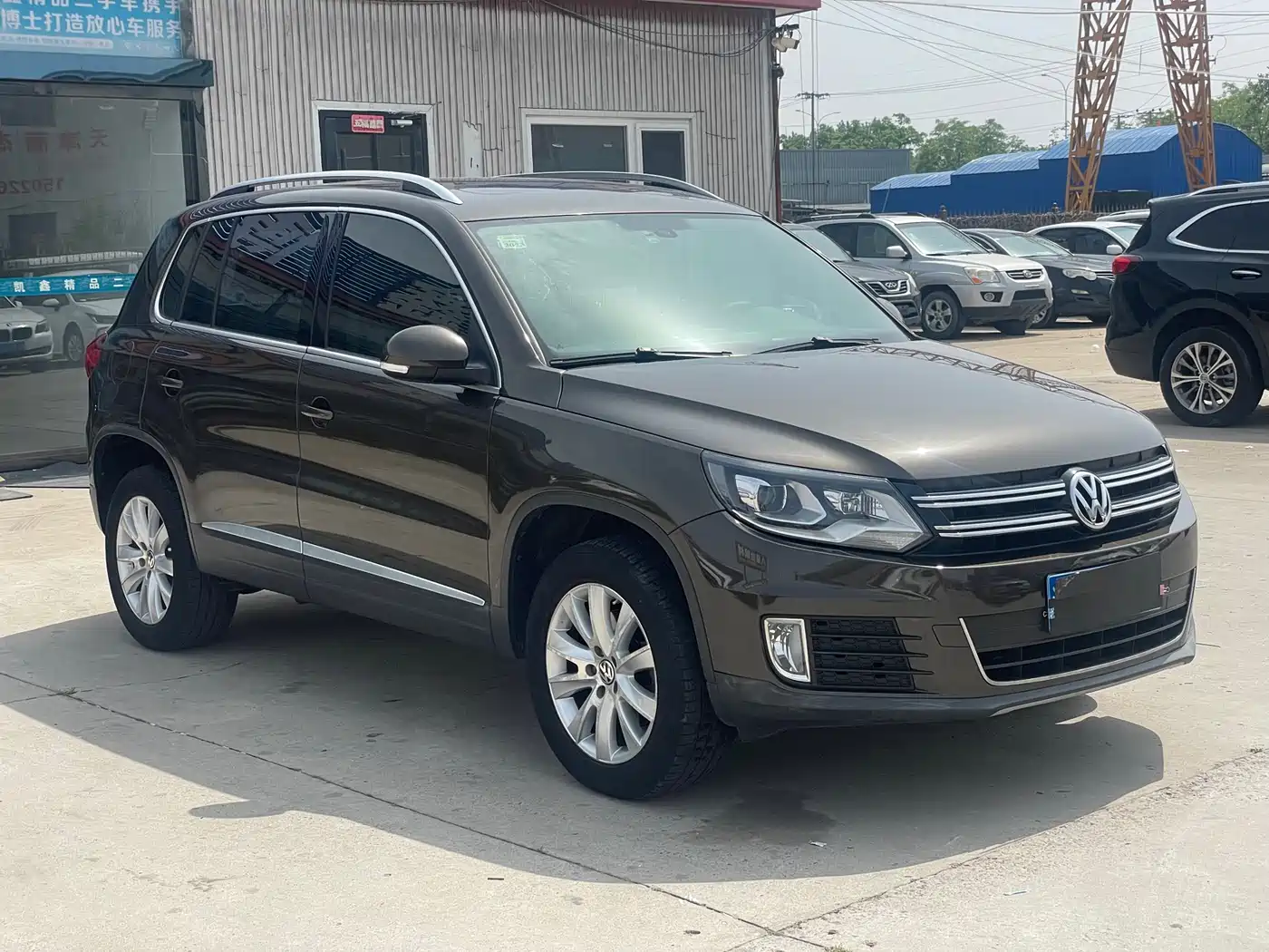 Volkswagen Tiguan 2015 1.8TSI Automatic 2WD Highline фото 3