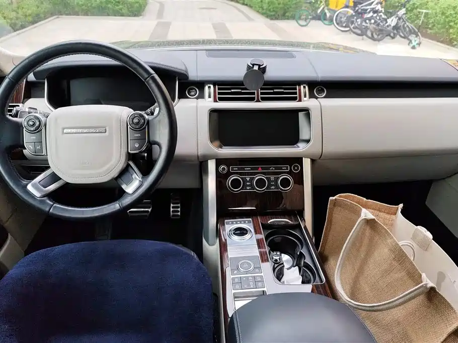 Land Rover Range Rover 2016 3.0 SC V6 Vogue SE Ultimate Autobiography LWB фото 12