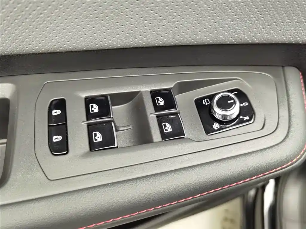 Volkswagen Teramont 2024 Teramont X 380TSI 4WD Premium Flagship Edition фото 9