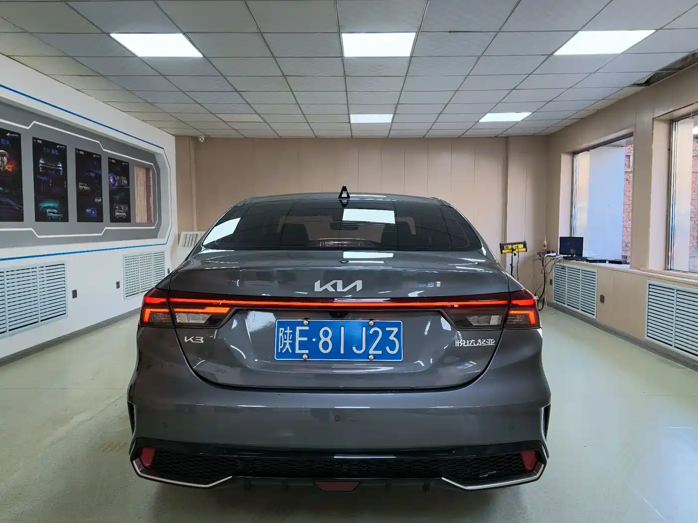 KIA K3