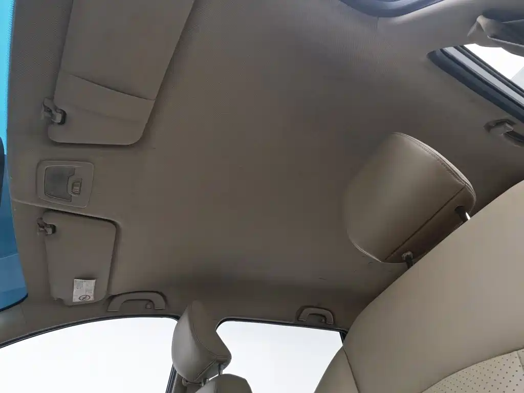 Baojun 730 2014 2014 1.5L Manual Comfort 7-seater