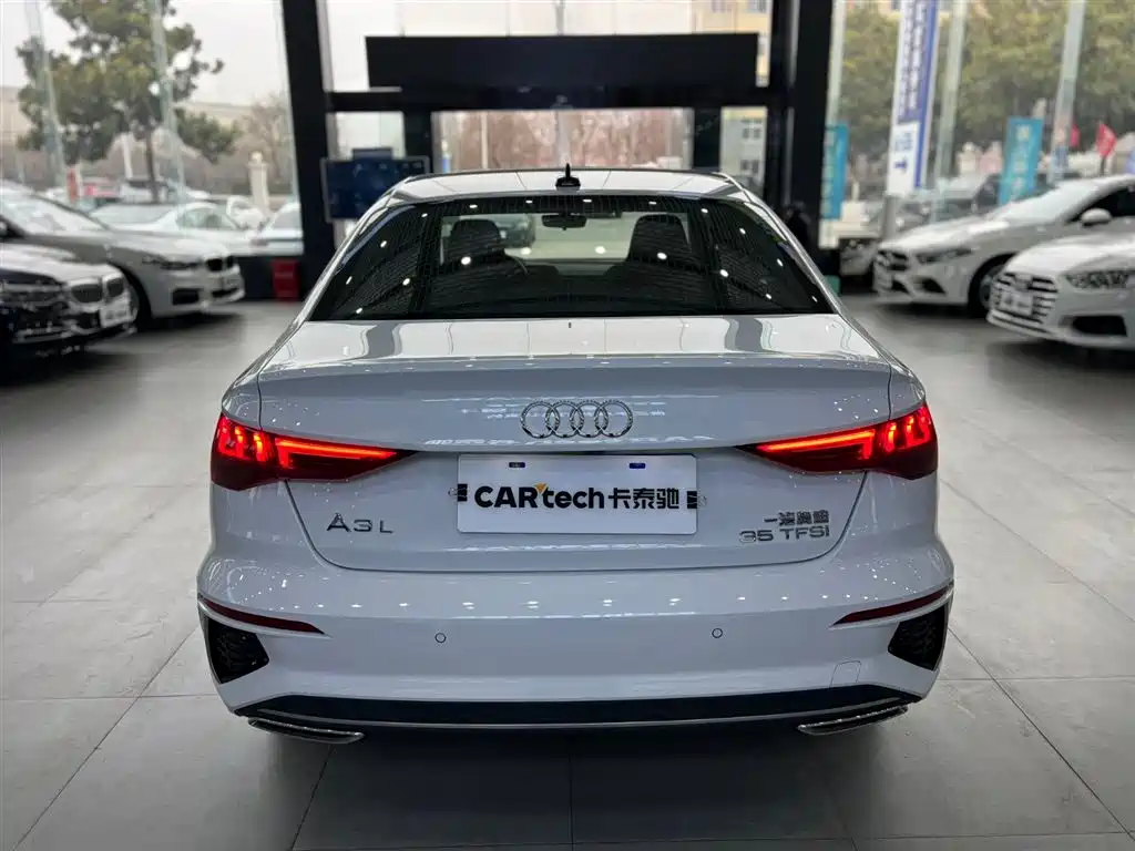 Audi A3 2024 Model A3L Limousine 35 TFSI Fashion Sport фото 7