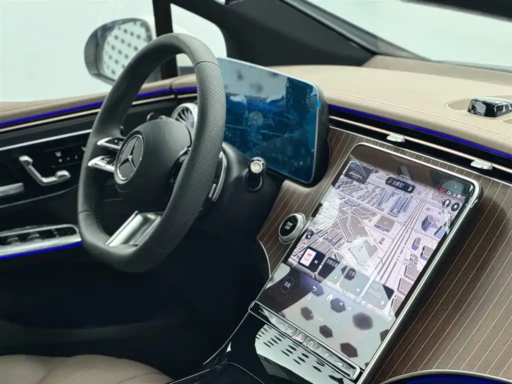 Mercedes-Benz EQE 2025 500 4MATIC Pioneer фото 10