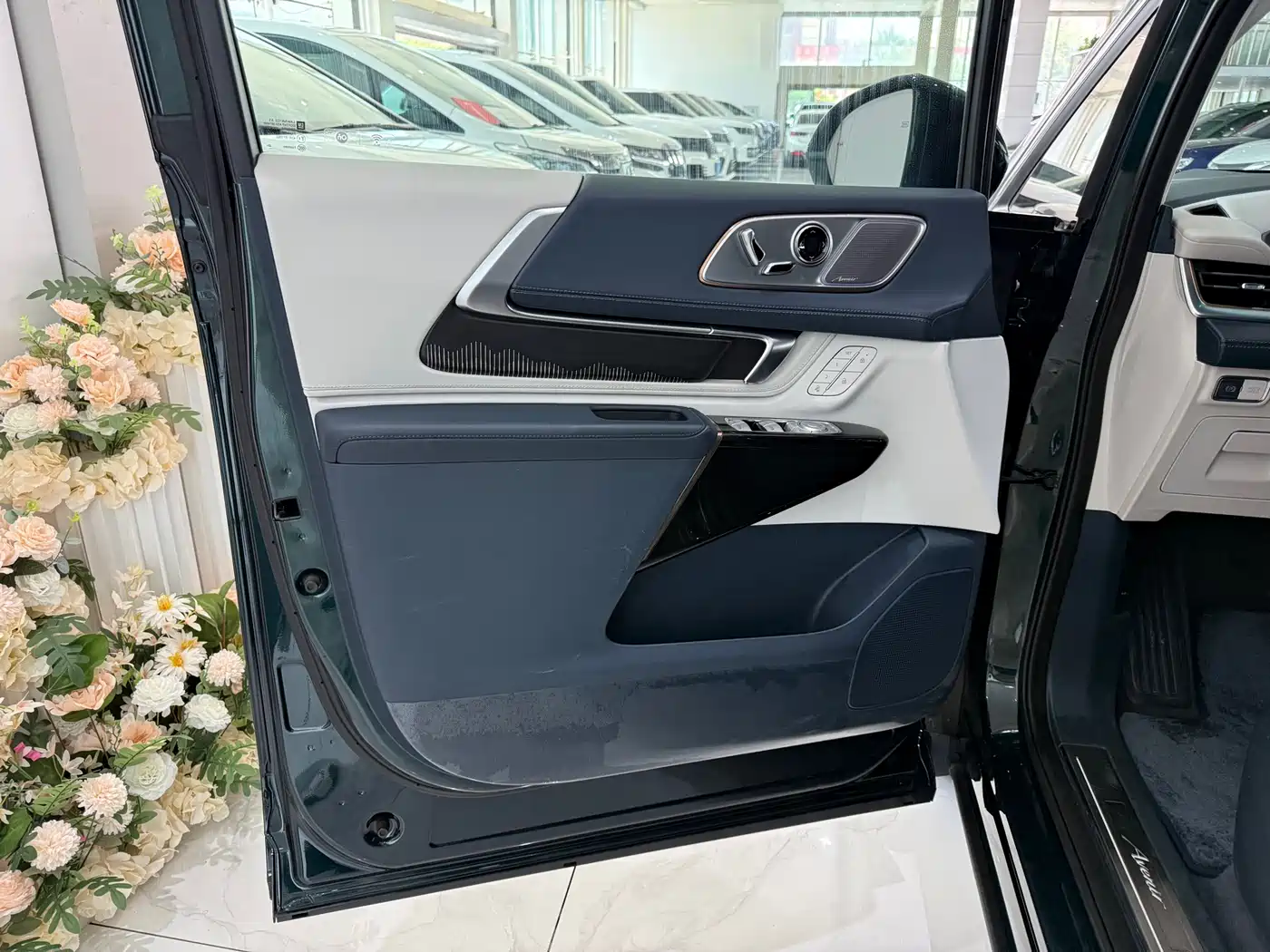 Buick Century 2023 2.0T 4-Seat Private Edition фото 5