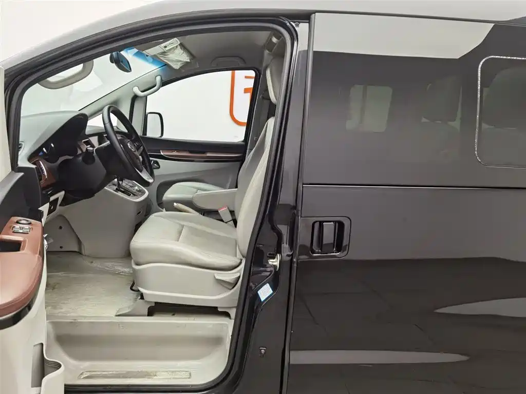 JIANGQI GROUP RUIFENG M5