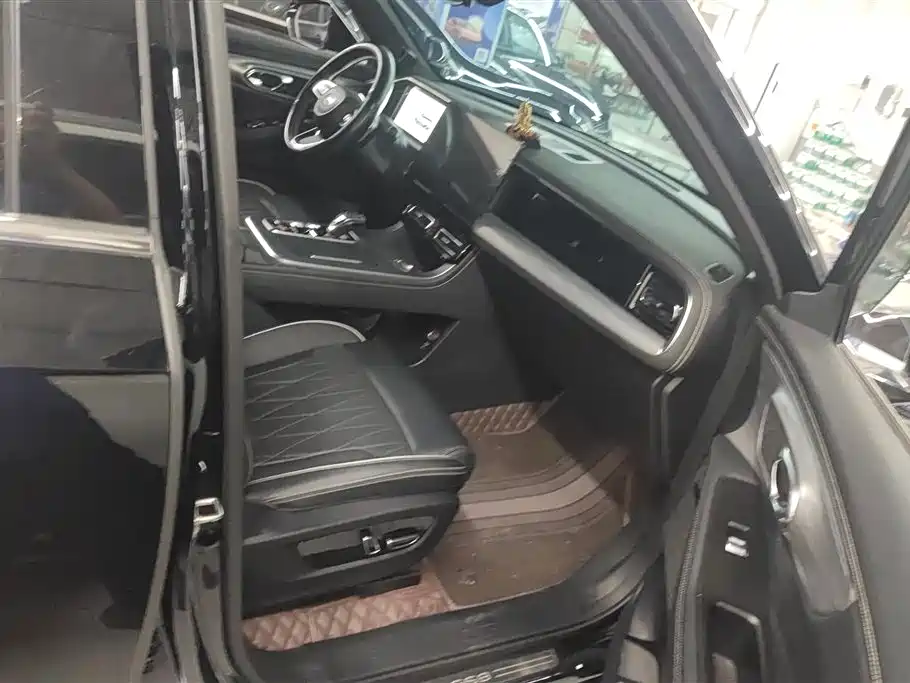 GAC Trumpchi Trumpchi GS8 2024 Navigator Series 2.0TGDI 2WD Luxury Smart Connect Edition фото 8