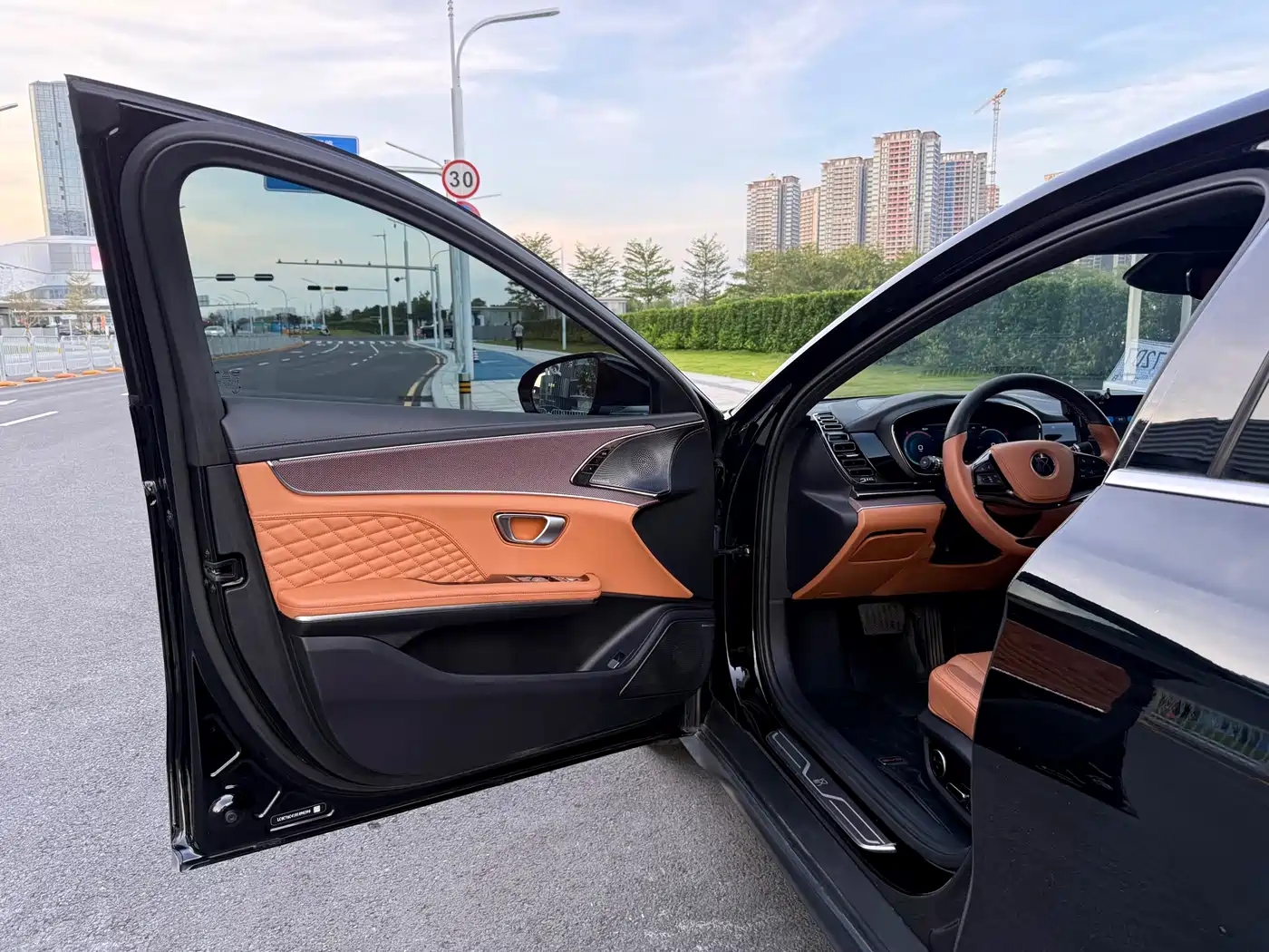 BYD Han 2022 DM-i 121KM Premium Edition фото 4