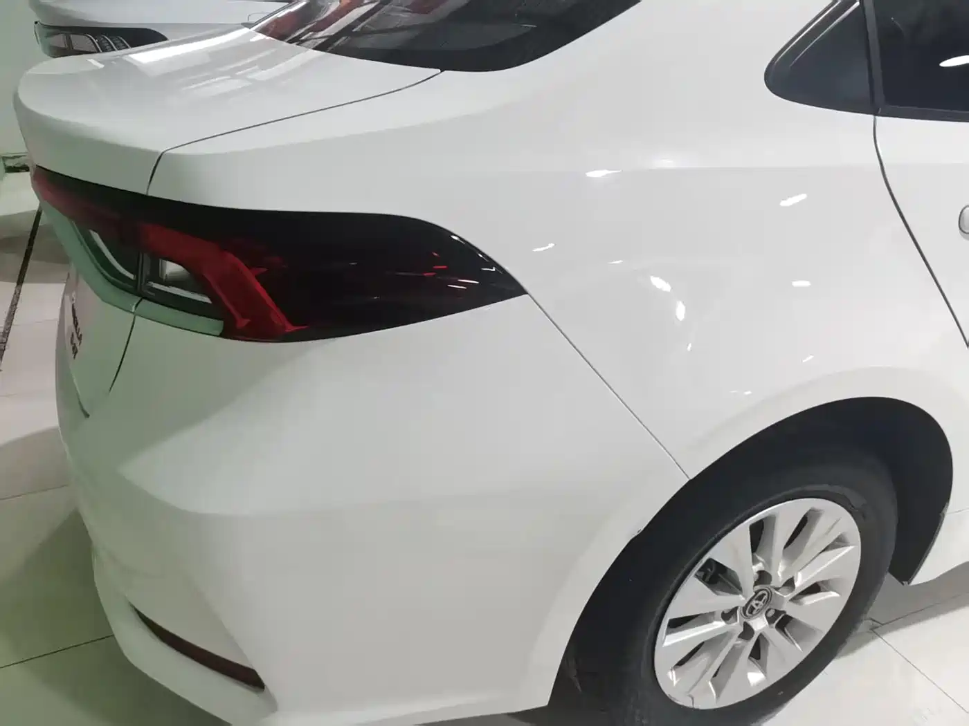 Toyota Corolla 2023 1.2T Pioneer Edition фото 5