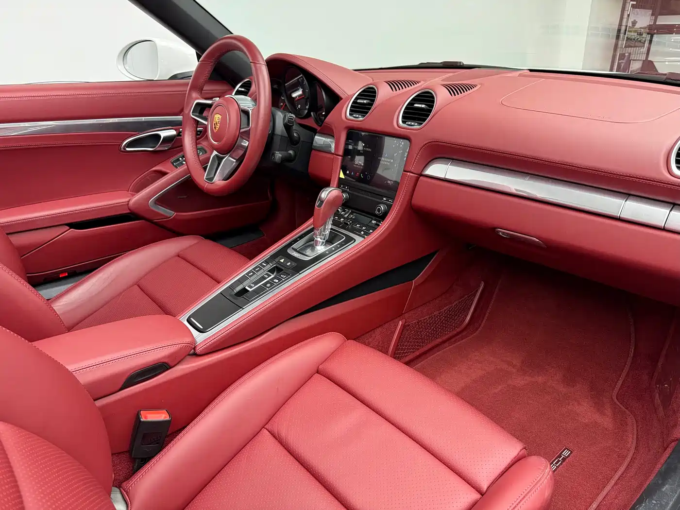 Porsche 718 2022 Boxster 2.0T фото 18