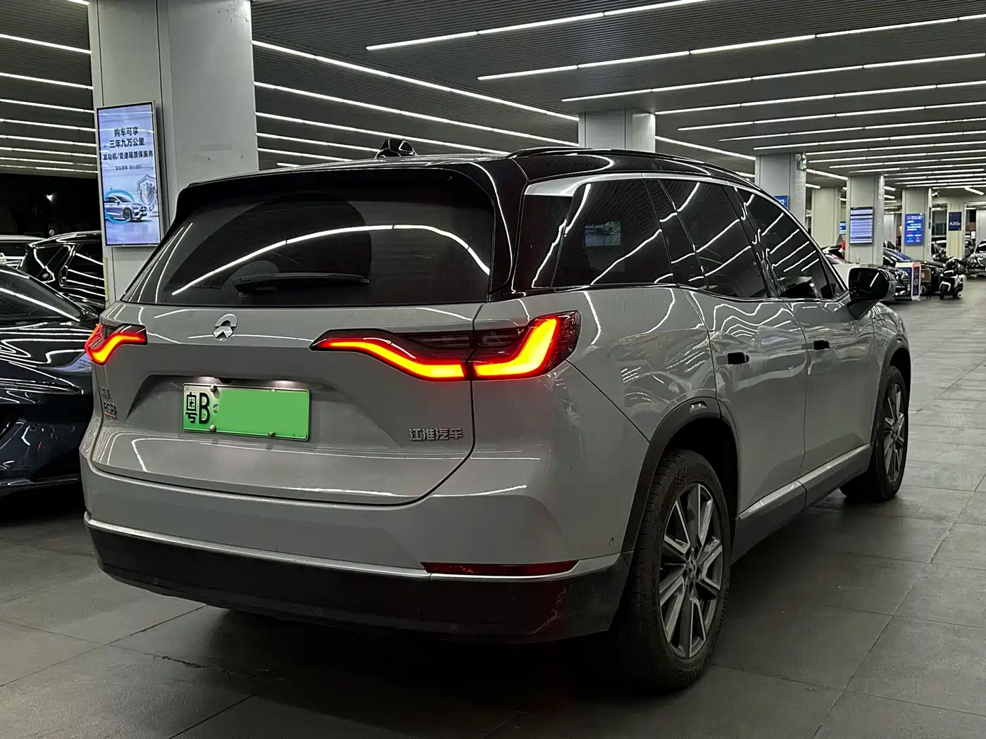NIO ES8 2022 2020 485KM 6-Seater
