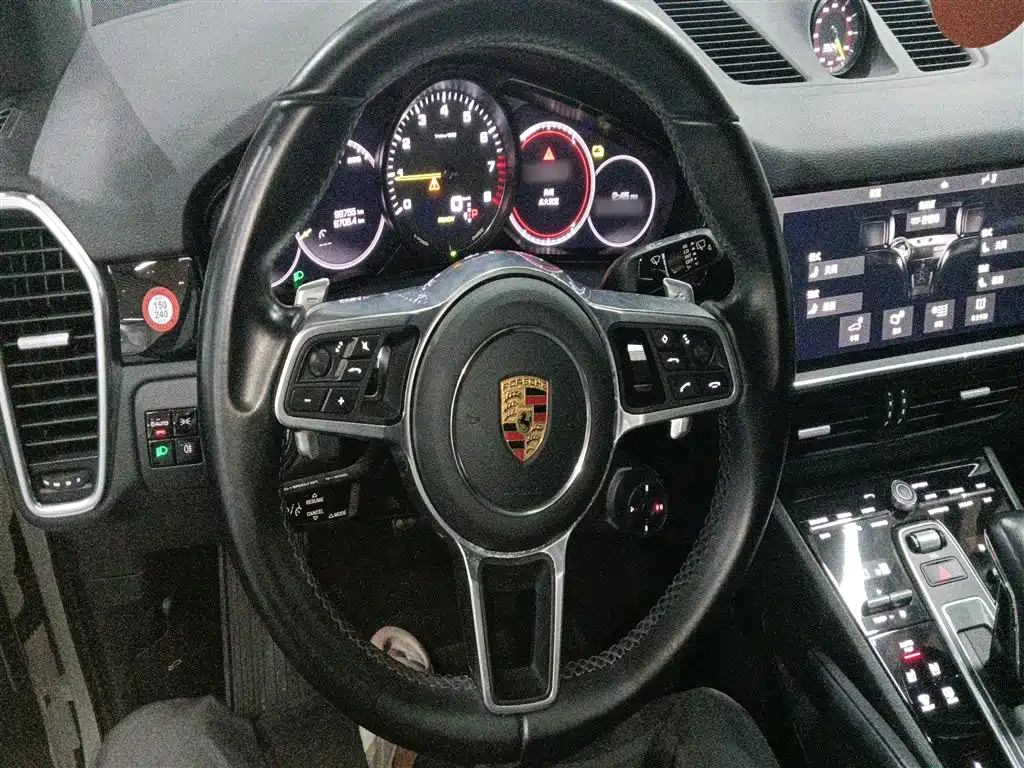 PORSCHE CAYENNE NEW ENERGY