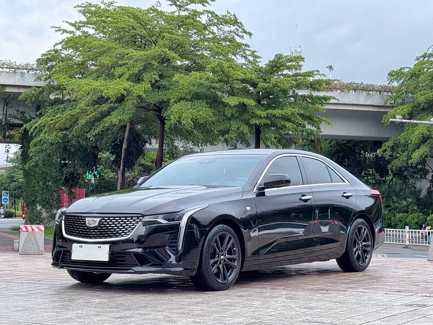 Cadillac CT4