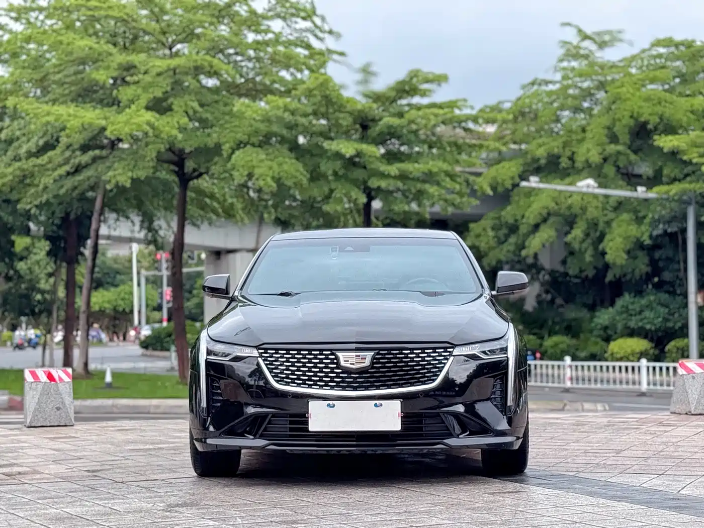 CADILLAC CT4