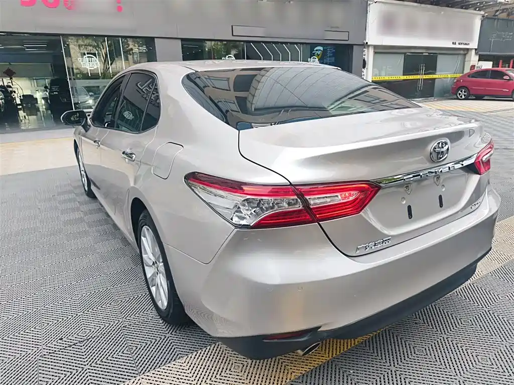 Toyota Camry 2019 Facelift 2.0G Luxury Edition фото 23