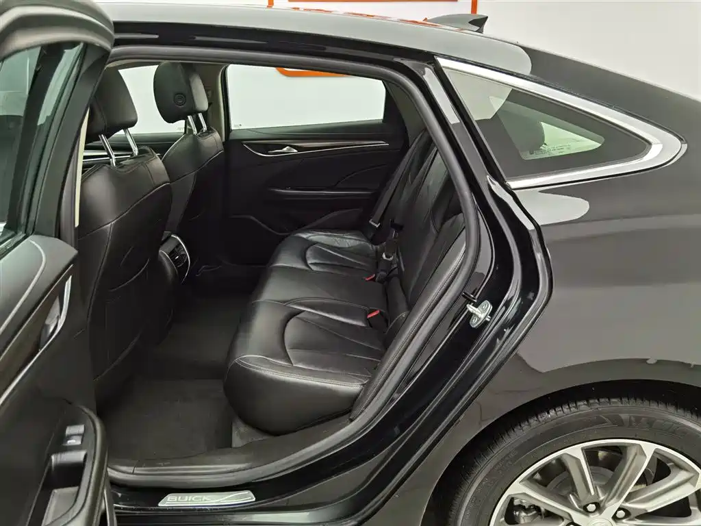 Buick LaCrosse 2021 652T Luxury Edition фото 15
