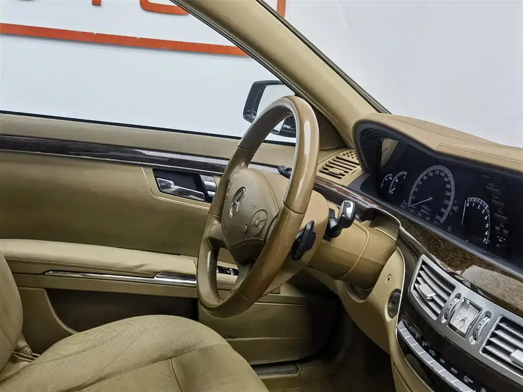 Mercedes-Benz S-Class 2012 S 300 L Premium Grand Edition фото 22