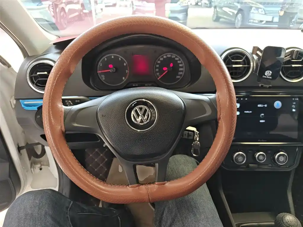 Volkswagen Jetta 2017 1.4L Manual Fashion фото 11