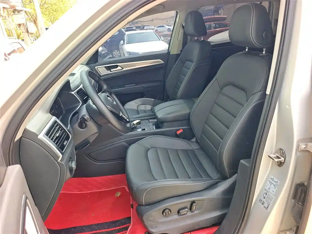 Volkswagen Teramont 2020 Facelift 330TSI 2WD Luxury фото 15