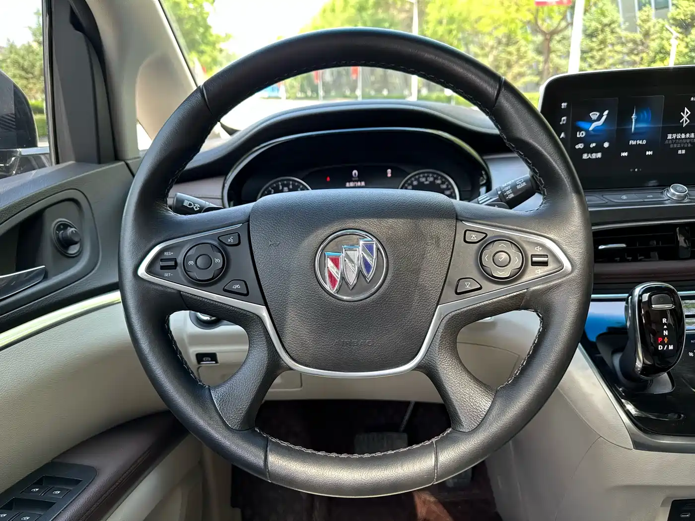 Buick GL8 2021 Land Business Class 652T Luxury фото 16