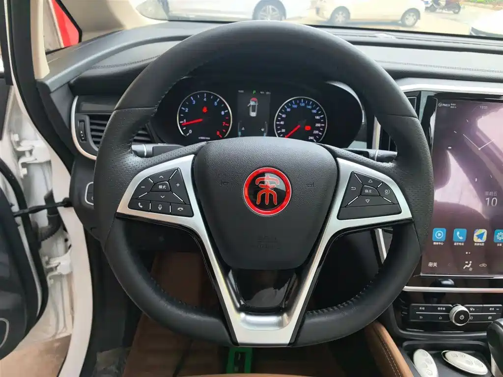 BYD Song MAX 2018 1.5T Automatic Smart Connected Premium 6-Seater фото 11