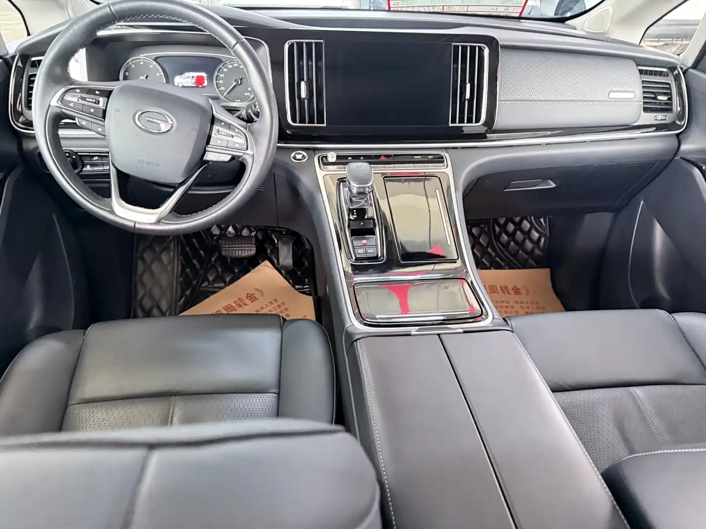 GAC Trumpchi Trumpchi M8 2023 Leading Series 390T Premium Edition фото 12