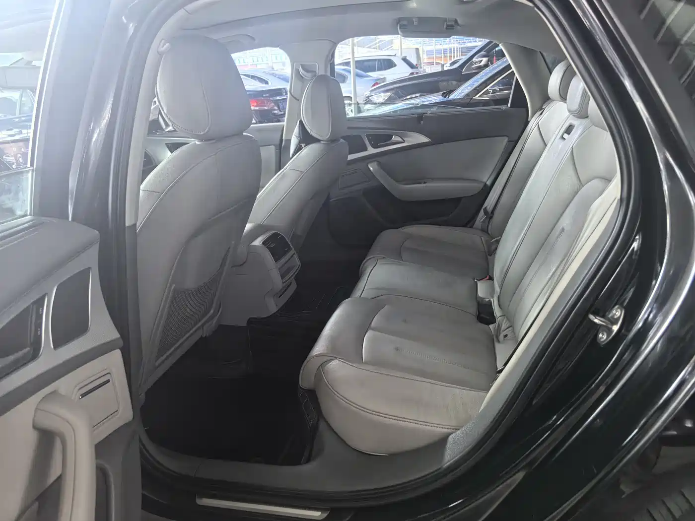 Audi A6L 2014 TFSI Standard фото 9