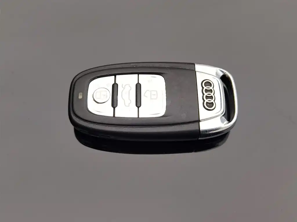 Audi A6L 2012 TFSI Standard фото 19