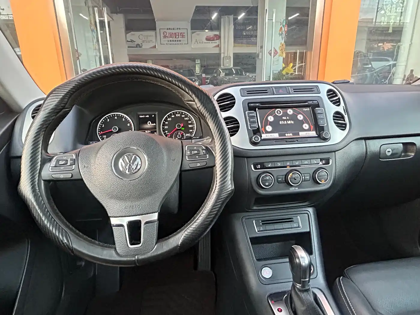 Volkswagen Tiguan 2015 1.8TSI Automatic 4WD Highline фото 20