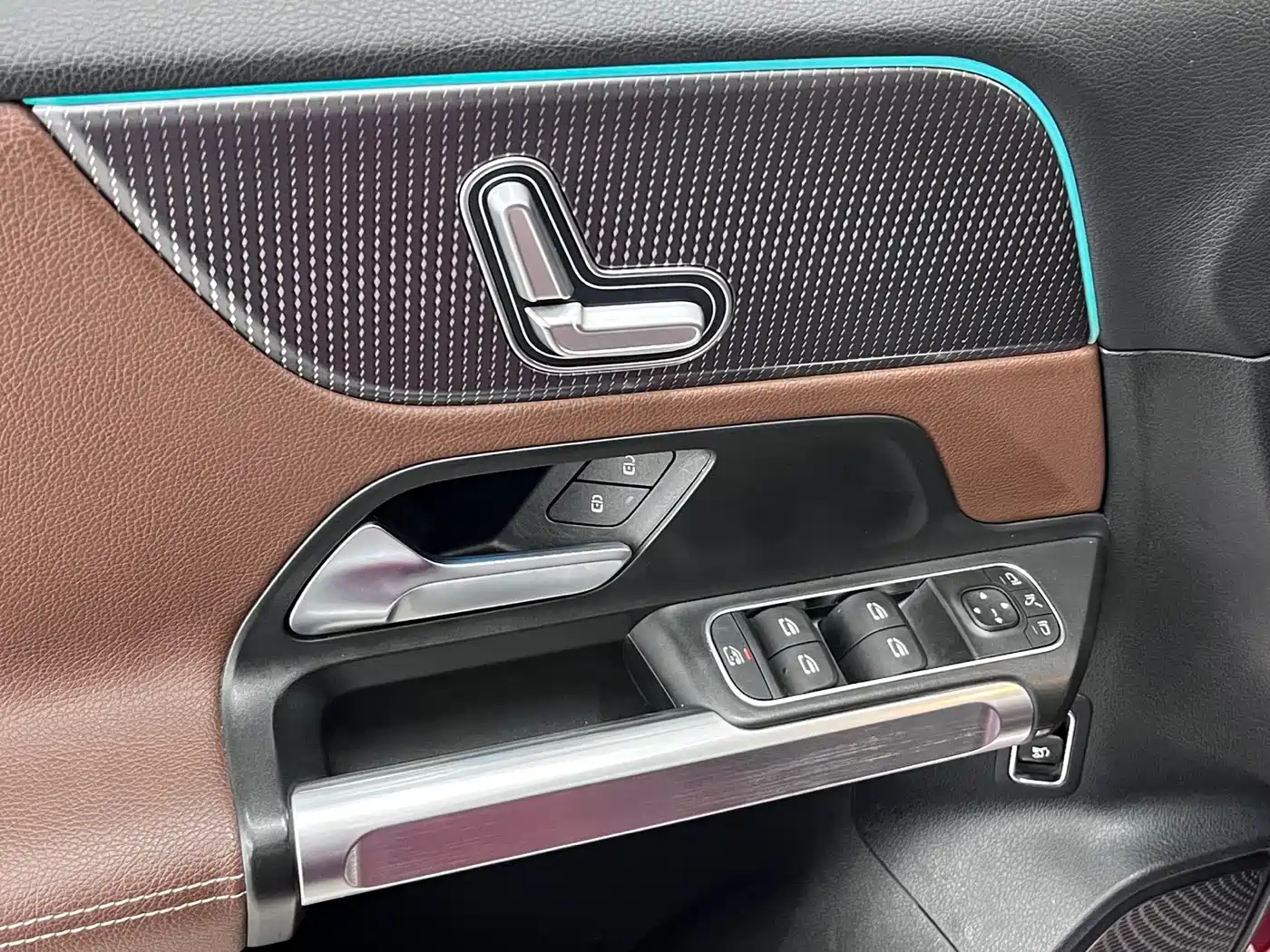 Mercedes-Benz GLB 2020 GLB 200 Dynamic фото 20