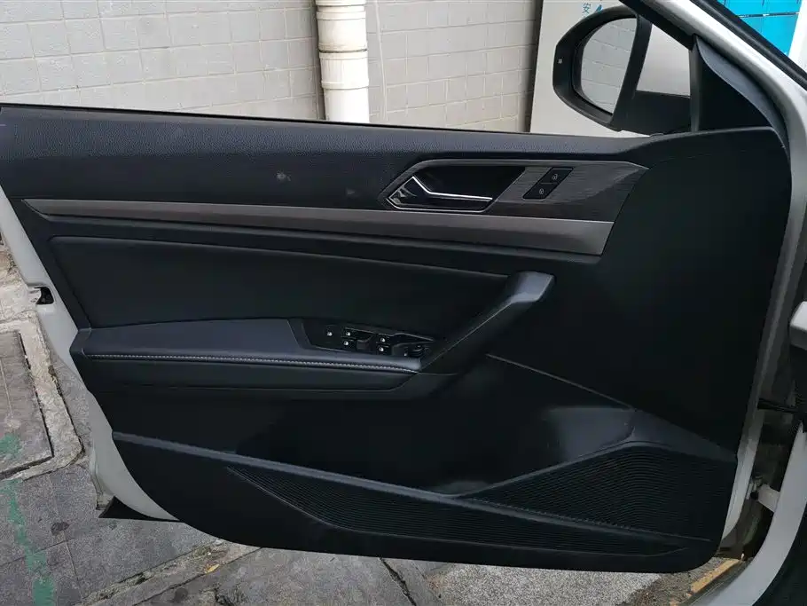 Volkswagen Lavida 2022 280TSI DSG Comfort Edition фото 7