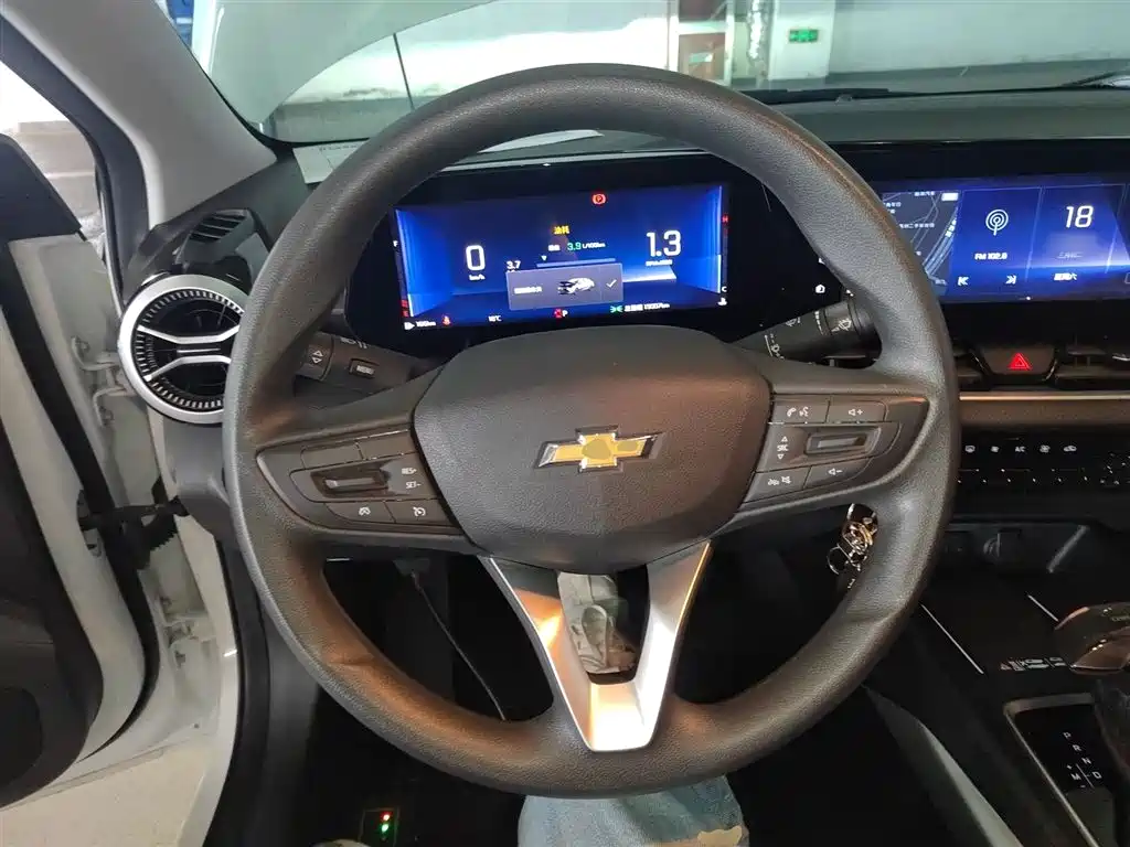 Chevrolet Monza 2023 1.5L DCT Enjoyment Edition фото 11