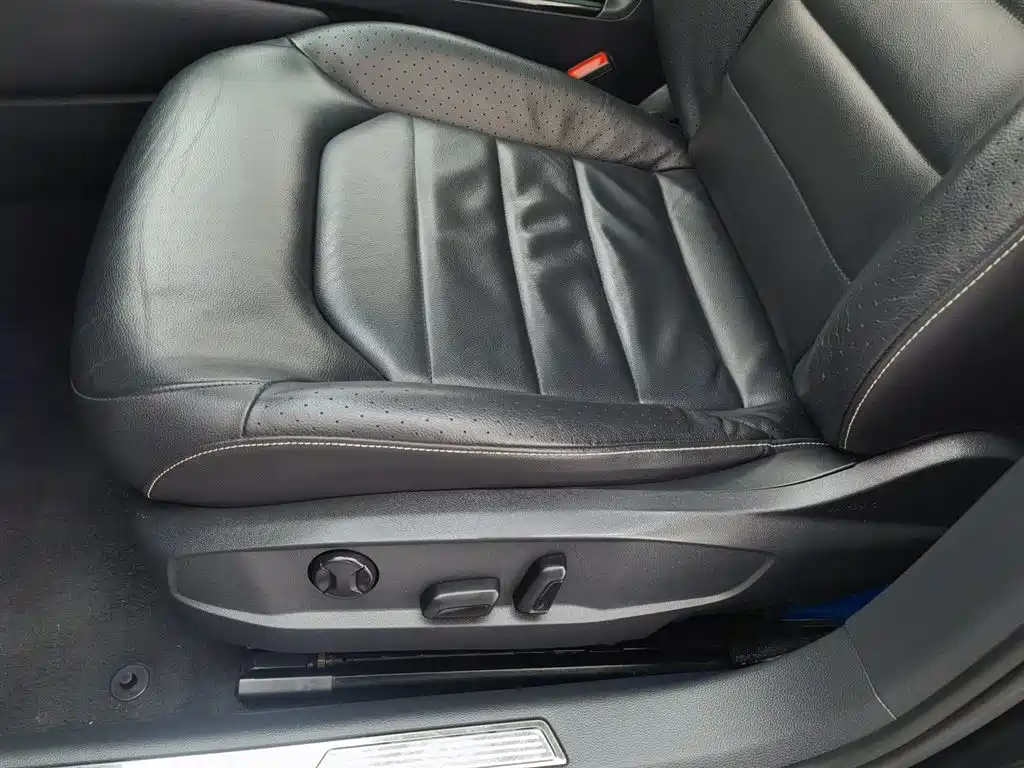 Volkswagen Phideon 2016 380TSI 2WD Prestige Edition фото 20