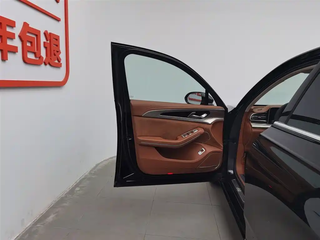 Hongqi H9 2020 2.0T Smart Connection Qi Chang Edition фото 8