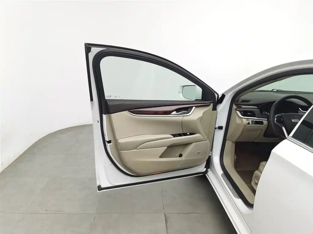 Cadillac XTS 2017 28T Elite фото 8