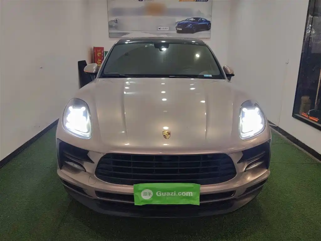 Porsche Macan 2018 Macan 2.0T фото 3